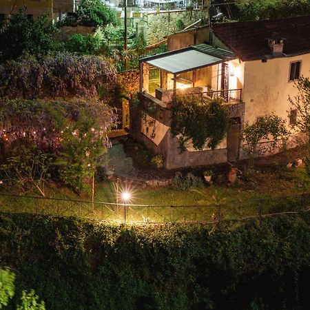 Bed and Breakfast La Casa Delle Pietre Parlanti - Casa In Pietra Ai Piedi Del Parco Delle 5 Terre Biassa Exterior foto
